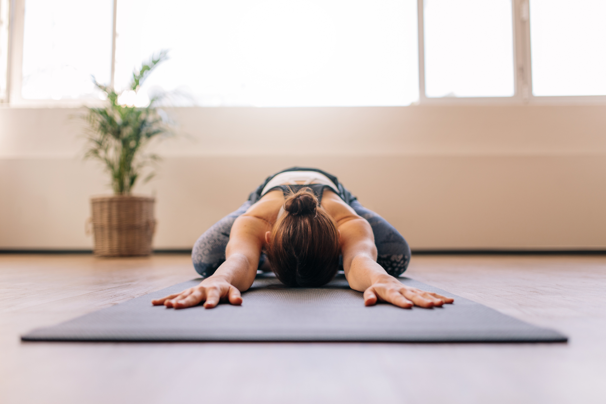 7 Alongamentos que Podem Melhorar sua Mobilidade e Reduzir Dores no Treino