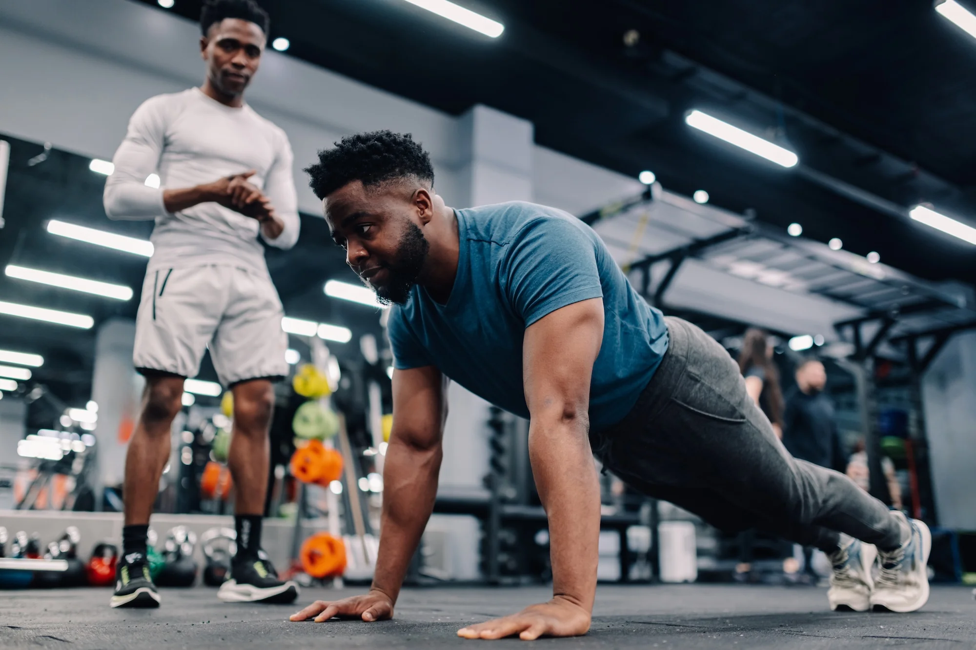 10 Dicas para Ganhar Massa Muscular com Mais Consistência e Menos Achismo